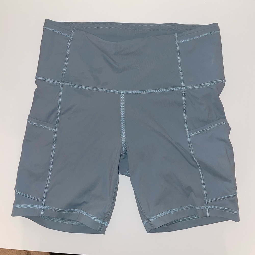 Lululemon align shorts 6”